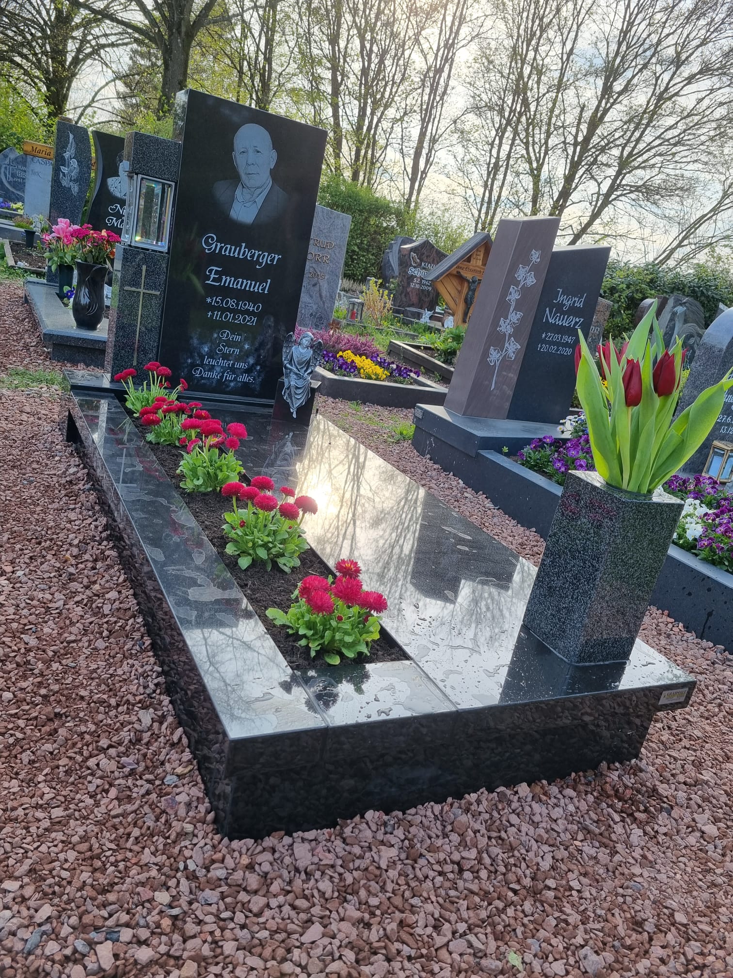 4c93ef44-31e5-4616-ab25-11ba24e55b95