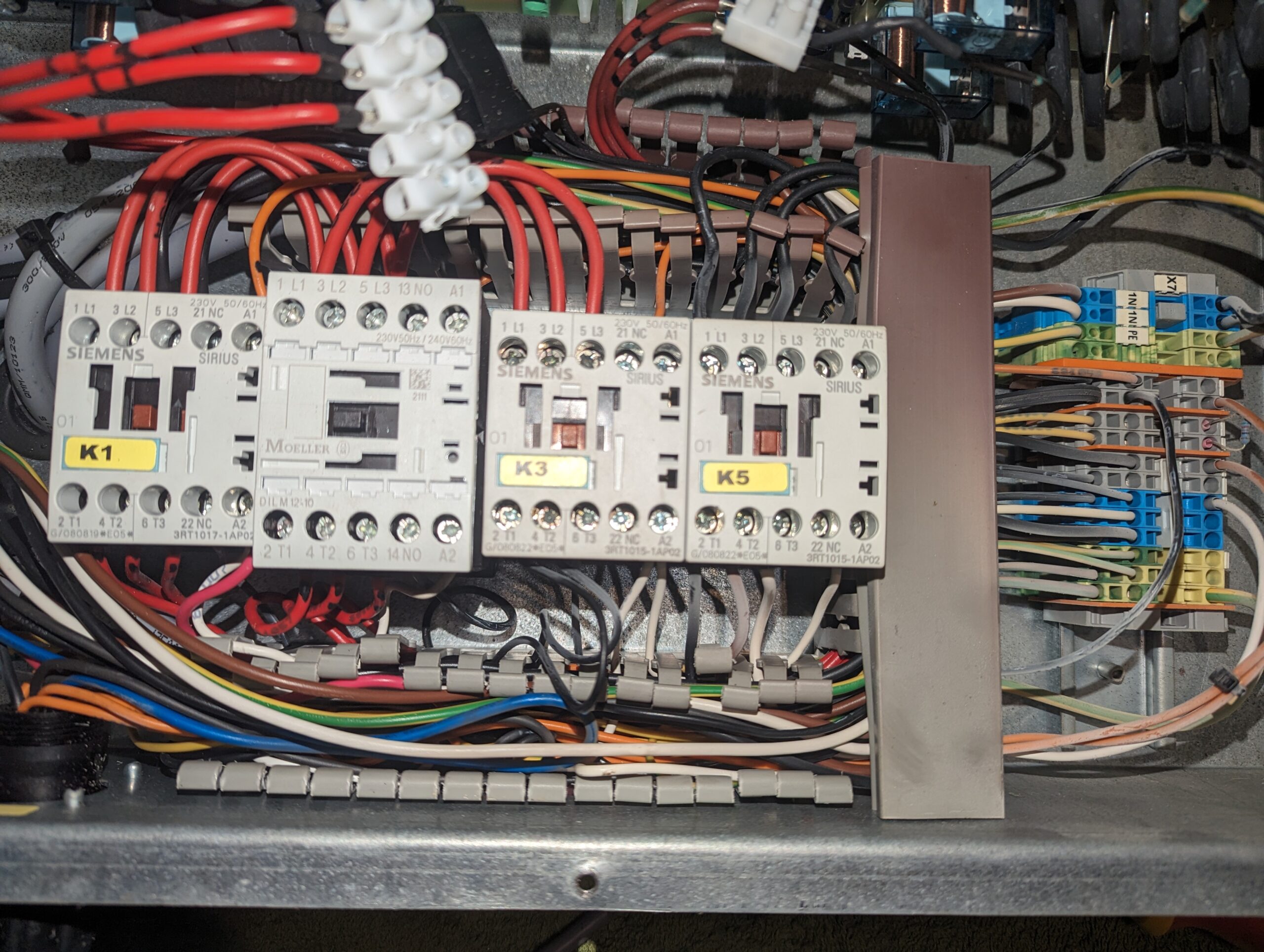 PXL_20240411_195924335