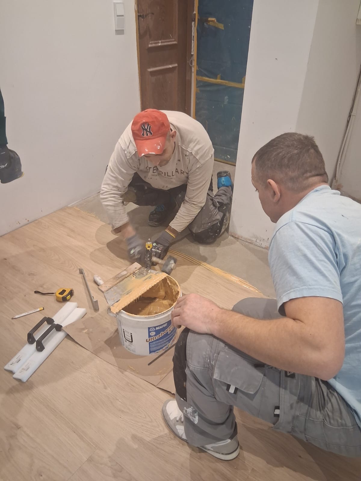 1cce669e-31b2-4bb9-a531-1d3de81af48d