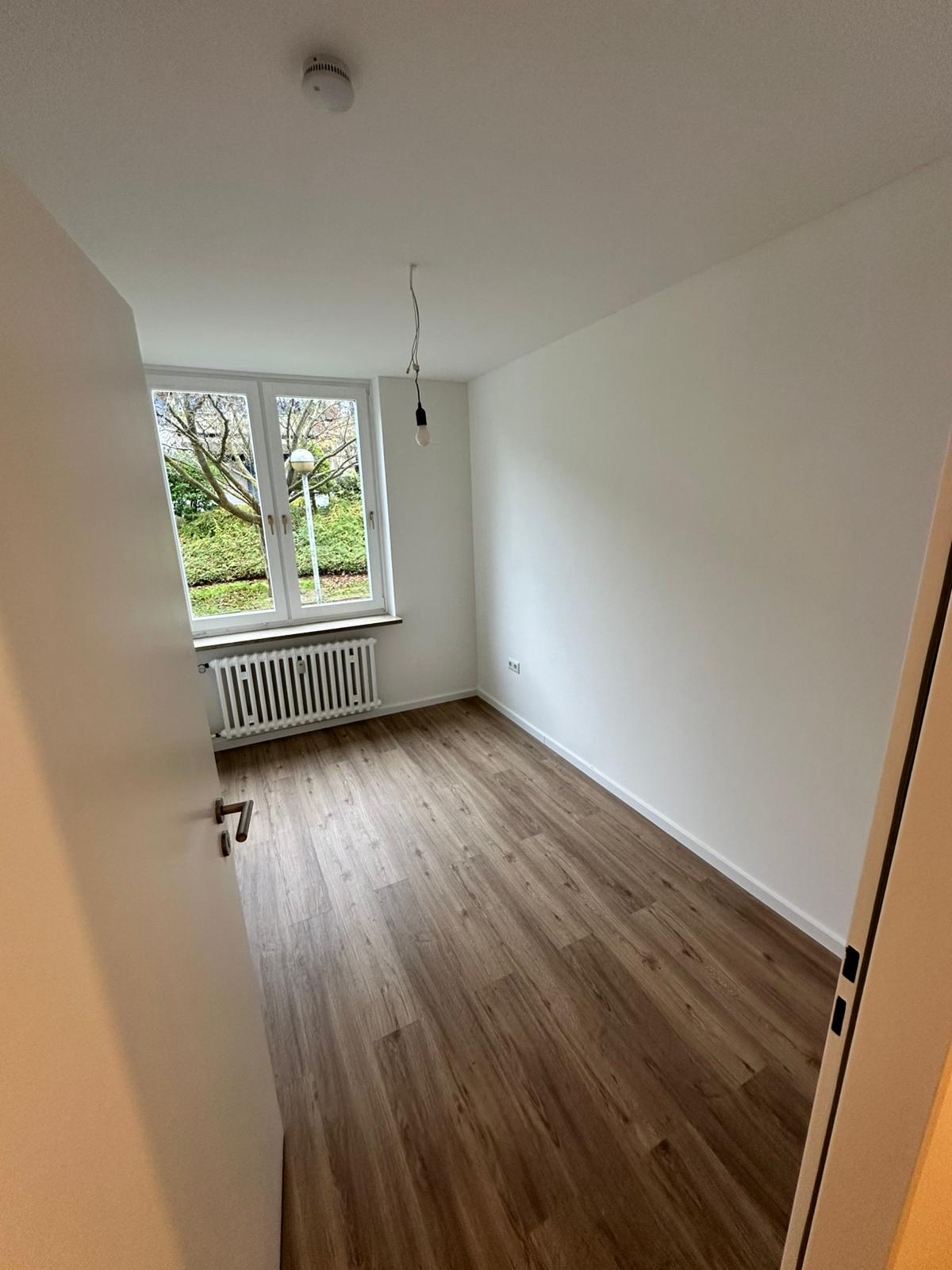 5db5b824-e767-43f6-8a9b-4ad013867e16